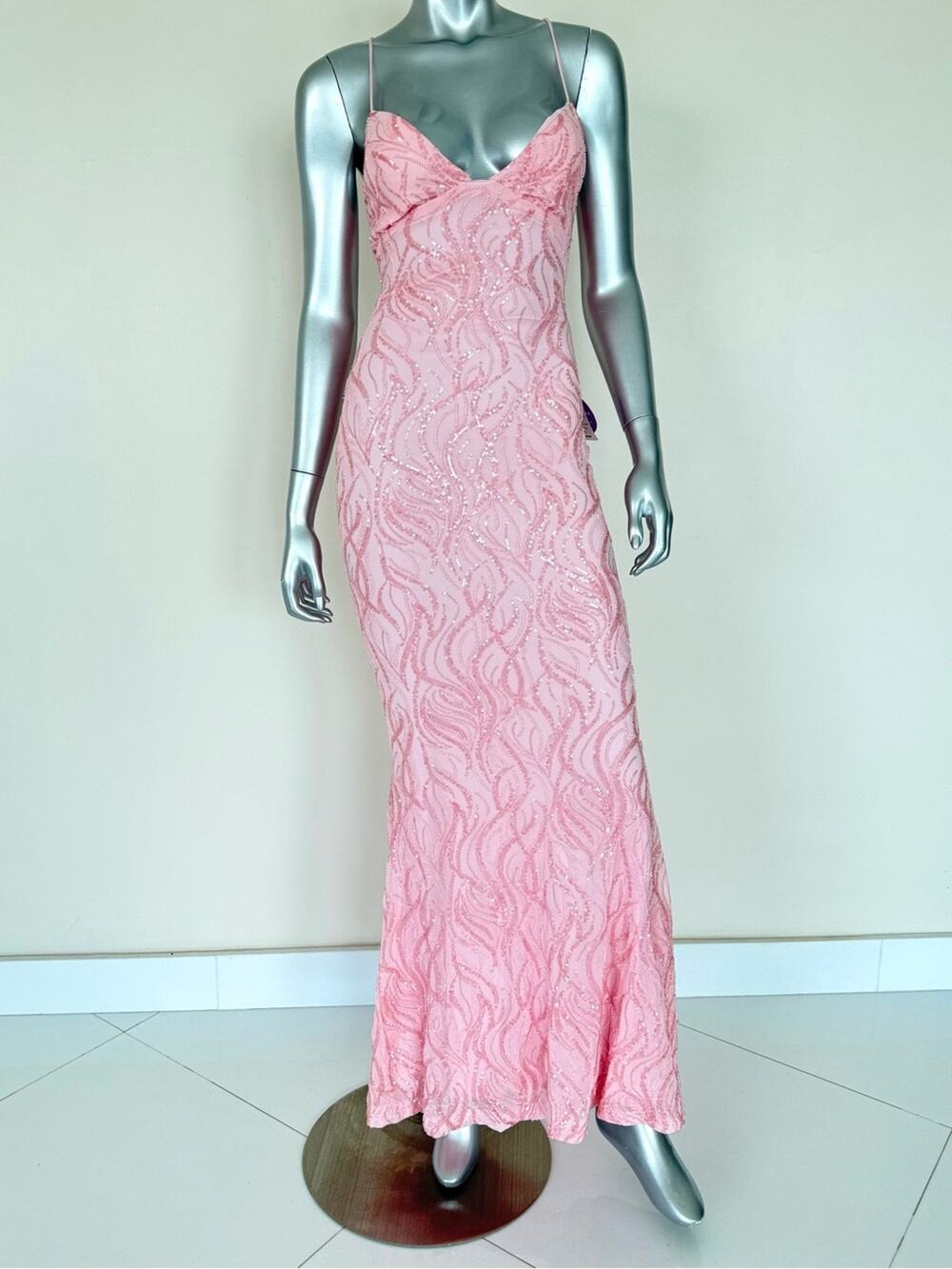 NWT!!! Windsor women long pink dress with sequins size XS Retail 129$